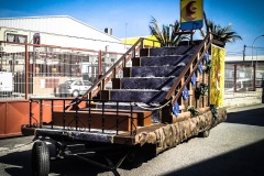 CARROZA-Escalera-para-desfiles
