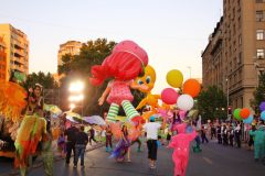 desfile-paris-parade-2012-121_8555198243_o-scaled