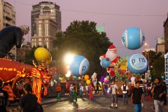 desfile-paris-parade-2012-176_8556197192_o-scaled