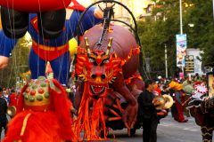 desfile-paris-parade-2012-82_8556207214_o-scaled