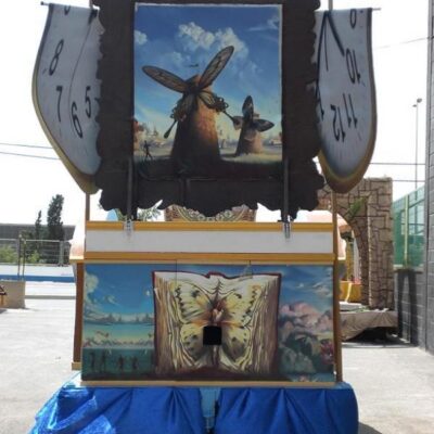 TRASERA-DE-CARROZA-SALVADOR-DALI